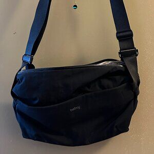 Bellroy Venture Sling 9L